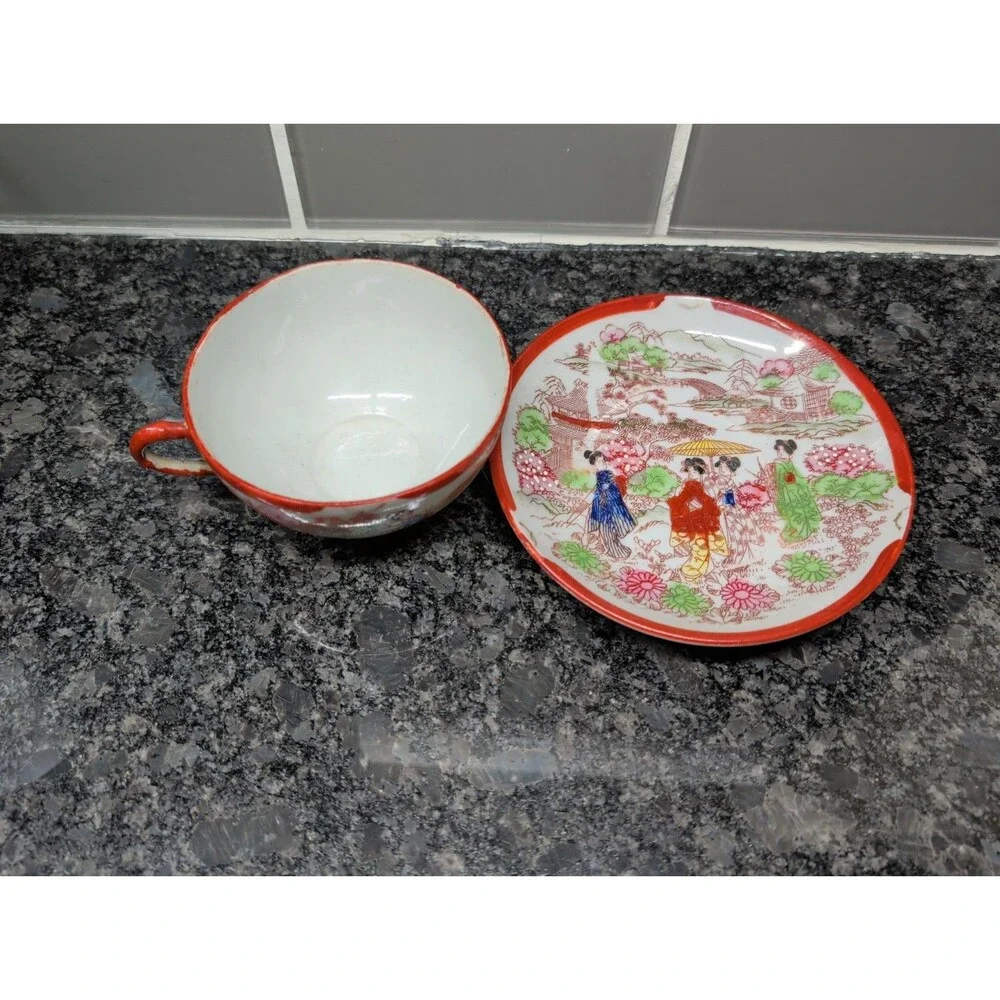 Vintage Japanese hand-painted geisha girl Rose medallion teacup and saucer